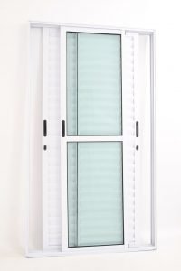 Porta Balcão 3 folhas móveis de Alumínio Branco